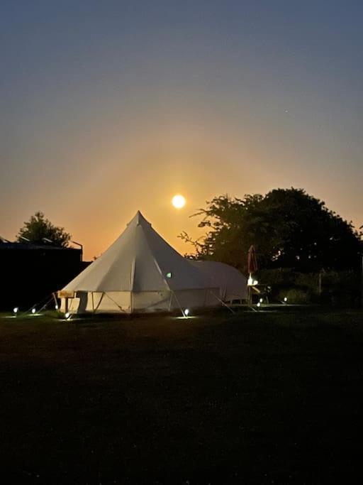 Hotel Cox Hill Glamping Benson à Truro Extérieur photo